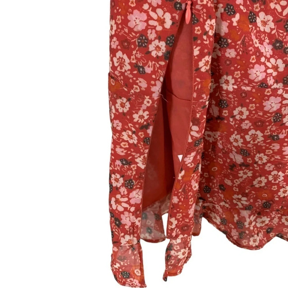 Lulus Women’s floral print ruched long sleeve top Feminine romantic size large - Picture 9 of 14